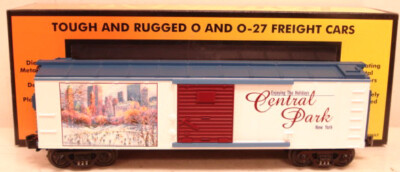 MTH 30-74132 O Gauge New York Holiday Boxcar LN/Box