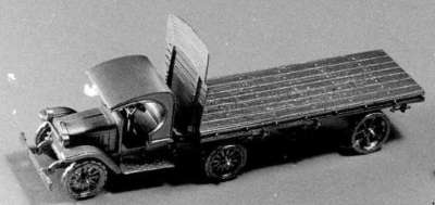 HO/HOn3 WISEMAN MODEL SERVICES OT5142 KLEIBER OPEN CAB SEMI W FLATBED KIT