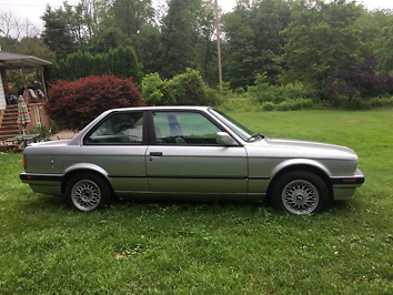 Vintage 1991 BMW 318is E30 Sterling Silver 5 Speed Great Condition