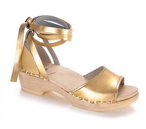 Женские кожаные сандалии и шлепанцы Loeffler Randall