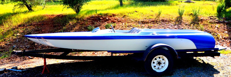 Wickens V-Drive Boat