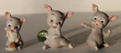 Pig Figurines Cartoon Comic Style Set 3 Ceramic Porcelain Hand Painted Adorable