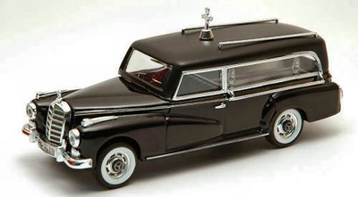 Mercedes 300 D Pompe Funebri 1960 1:43 Model RIO4137 RIO