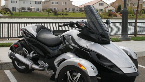 Calsci  Tinted 19.5" Windshield for Spyder RS, RSS, GS