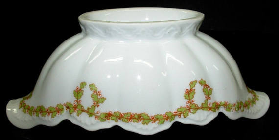 Antique H&C China Gravy Sauce Boat Bavaria Porcelain Leaf Garland Wreath Pattern