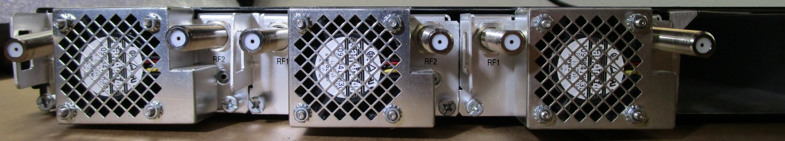 MOTOROLA APEX1000 ALL-PURPOSE EDGE QAM w/ 3x 2x8 RFPMs, 1x AC PSU 541928-006-00