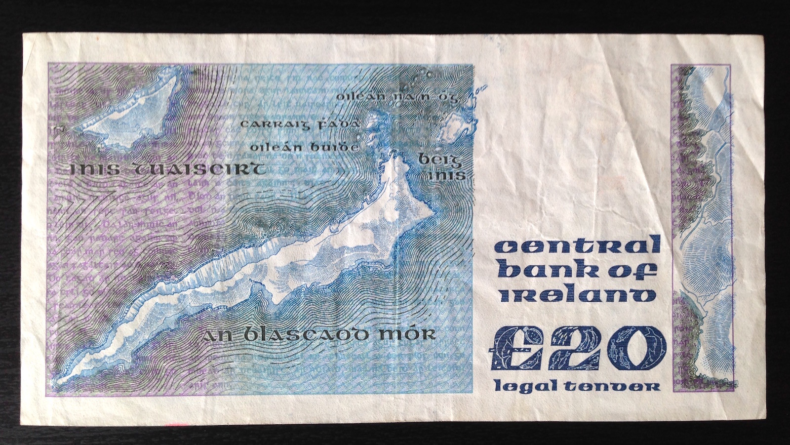 Ireland, Central Bank of Ireland, 20 Pounds, 21-01-92, P73c, VF