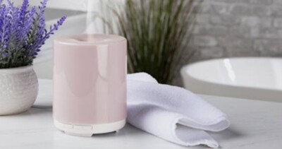 Ellia Voyage Portable Ultrasonic Essential Oil Diffuser Brand New in Box NIB