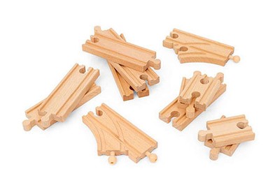 Holzeisenbahn 12-teiliges Schienensortiment (BRIO) (Ravensburger Verlag GmbH)