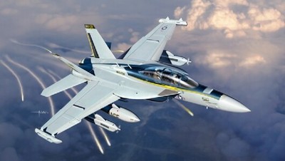 EA 18G GROWLER KIT 1:48 Italeri IT2716