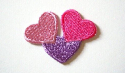 3 Wrights Pink/Hot Pink/Purple Heart 1'' x 1 3/8'' Applique/Patch Iron-Ons wp-1
