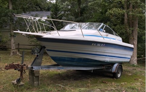 1989 Bayliner Trophy 20' Cuddy Cabin & Trailer - New York