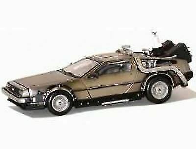 DeLorean Modellautos, -LKWs & -Busse im Maßstab 1:18