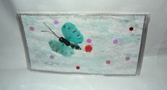 Exquisite Ruffled Porcelain Face Mask