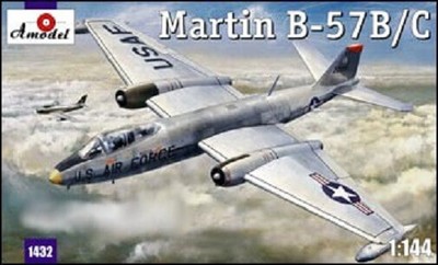 Amodel 1:144 Scale Martin B-57B/C Plastic Model Kit 14432