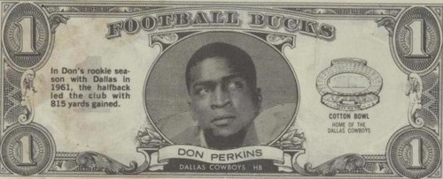 1962 Topps Football Bucks Don Perkins #8