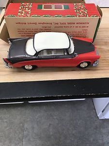 Coches, camionetas y furgonetas diecast contemporáneos de AMT & Ertl Dodge