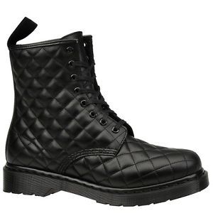 Dr Martens★1460 GOTHIC AMERICANA★8ホール★BLACK WANAMA Dr. Martens 1460 Gothic Americana Wanama Leather Boots Black