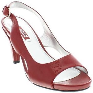 Sandálias e chinelos femininos ECCO sólidos