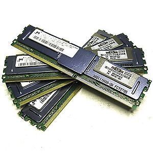 Infineon HYS72T128020HR-5-A DDR2 1GB 2RX8 PC2-3200R-333-11