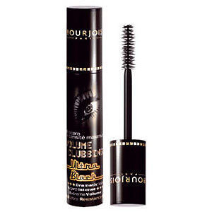 Wimperntusche mit Volumengebend Effekt
