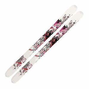 スキー　SALOMON　Verse7　150㎝ スキー SALOMON Verse7 150㎝ SALOMON VERSE 7W - L150 DOWNHILL