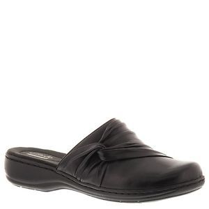 Clarks Women's Leather Flats and Oxfords
