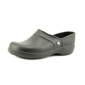 Zapatos Cómodos Crocs ropa de trabajo para Mujeres