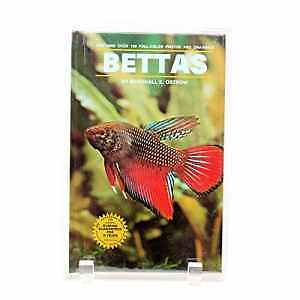 Bettas - Hardcover, by Ostrow Marshall E. - Acceptable