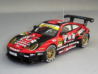 Ebbro 1:43 Porsche Ryozanpaku Team Takamizawa Advan GT3 2005 Super GT300 777