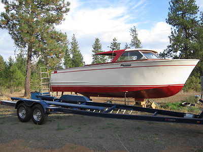 Chris Craft 25' Roamer Sportsman
