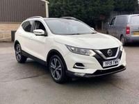 2019 Nissan Qashqai 1.3 DiG-T N-Connecta 5dr ++ PANROOF / NAV / CAMERA / ULEZ ++