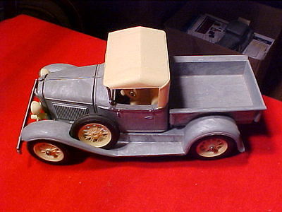 Hubley Cast Iron Vintage Manufacture Diecast Cars, Trucks & Vans