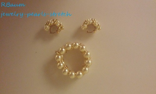 Women's Fashion Jewelry Stretch Bracelet & Clip Earrings Set Simulated Pearls