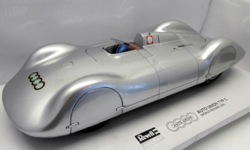 Modellini statici auto da corsa Formula 1 revell