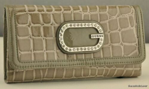 Portafogli e borsellini da donna GUESS