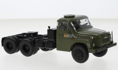 47142	Tatra T148NT 6x6 , oliv/Dekor, NVA, Zugmaschine 1:43 Premium Classixxs
