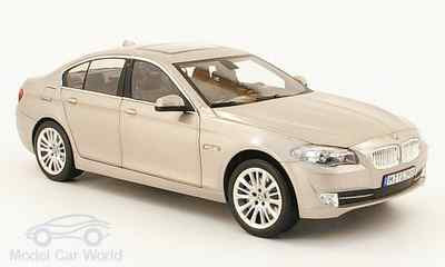 NOREV 1/18 BMW 550i ディーラー特注ミニカー シルバー NOREV 1/18 BMW 550i ディーラー特注ミニカー シルバー - メルカリ