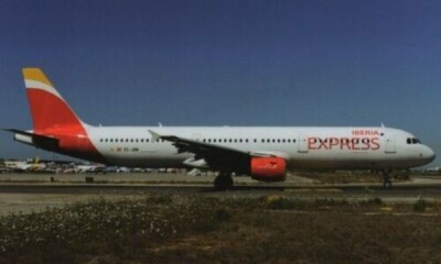 Iberia Express Airbus A321 EC-JDM @ Palma de Mallorca 2016 - postcard