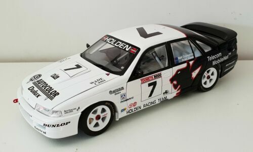 1:18 Biante Holden LH L34 SL/R 5000 Torana Sedan Chrome Yellow
