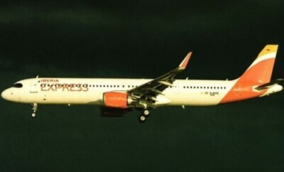 Iberia Express Airbus A321 D-AVXZ @ Hamburg Finkenwerder 2020 - postcard