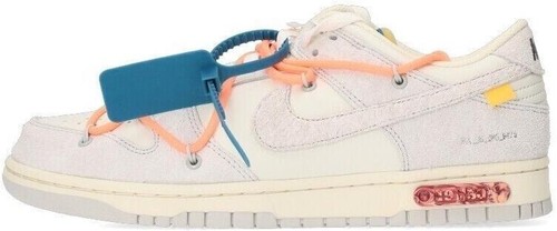 Nike Off-White x Dunk Low Lot 19 of 50
