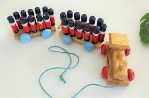 Vintage Wooden Toy Train With Soldiers Non-Toxic Pull String Counting Toy