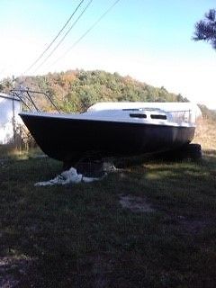 25 foot boat ,strawler with trailer mcgregor hull with title for both