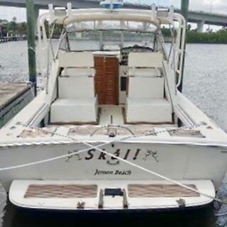 1987 boston whaler full cabin 27