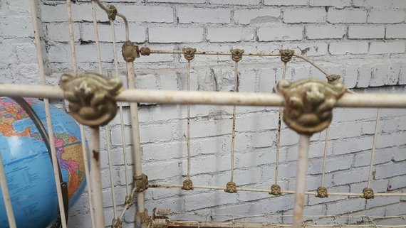 Antique Victorian Childs Crib Cast Iron Bed