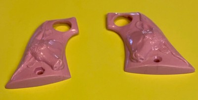 Hubley  Texan  #285  Texan Jr  #250 wESTERN ,   (Pink -GIRLS )  steerhead  Grips