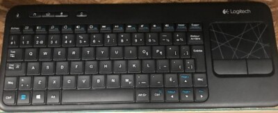 Logitech K400R Wireless Touch Keyboard with Touchpad (NO RECEIVER) (FRENCH CH...