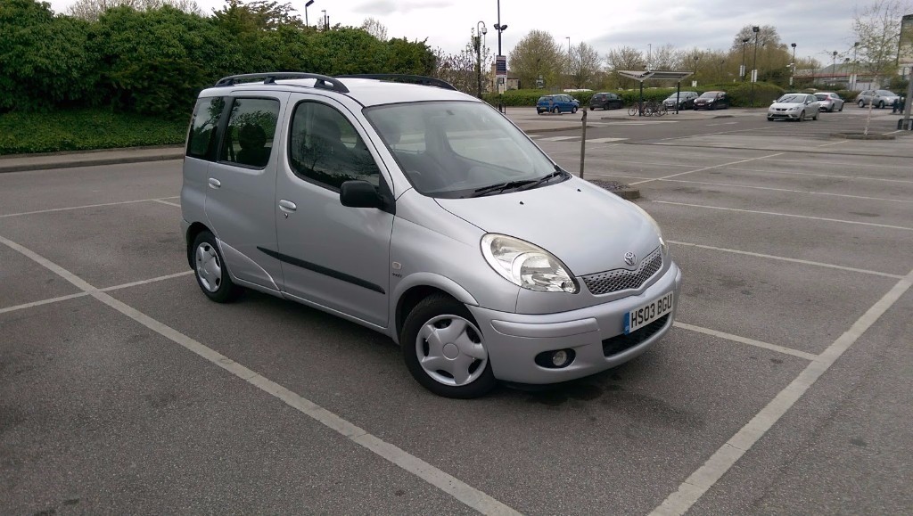 Yaris Verso Service Manual