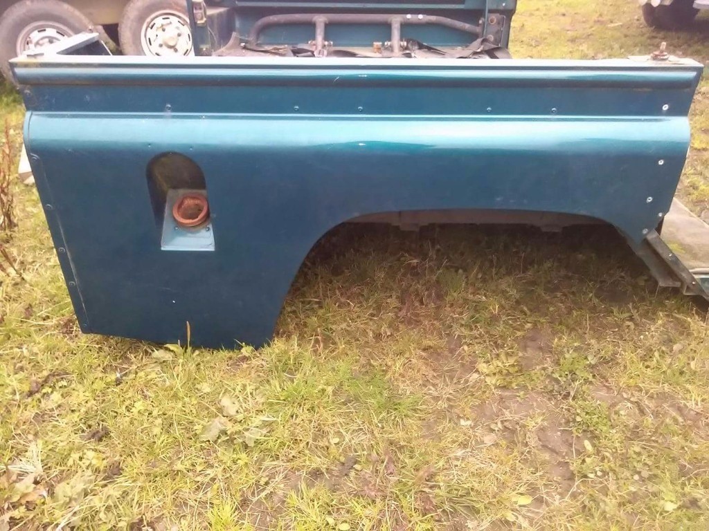 LAND ROVER DEFENDER 110 CSW REAR TUB EX CONDITION in Sowerby Bridge